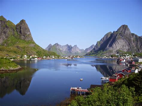 一個女生去旅行: 挪威(北極圈) － Lofoten (II) ~ Ǻ / Reine / Reinefjord