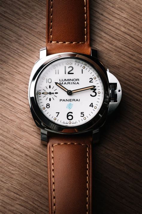 Sihh 2018 Panerai Redefines Entry Level With New Luminor Logo