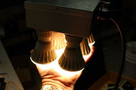 The latter had been bulky and unreliable. Build Your Own 3120 Lumen LED Grow Light | Led grow lights ...