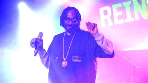 Video Snoop Dogg Claims He Smoked Up In The White House