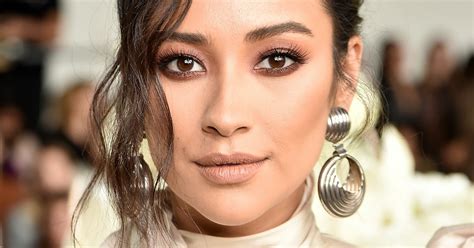 Shay Mitchells Go To Beauty Product Is Probably In Your Kitchen Right Now