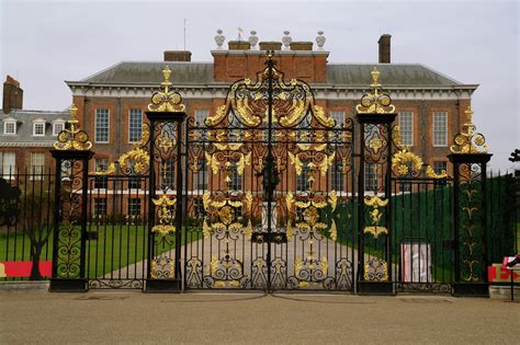 Kensington Palace London England Kensington Palace Places To Visit