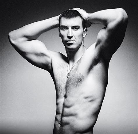 This is the official facebook page of the slovak professional hockey player zdeno chara contact: Boston Bruins | America's White Boy