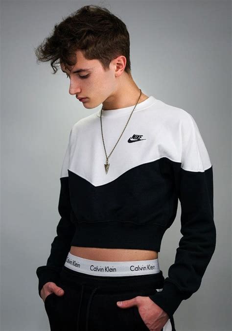 Pin On Men In Crop Tops 2020