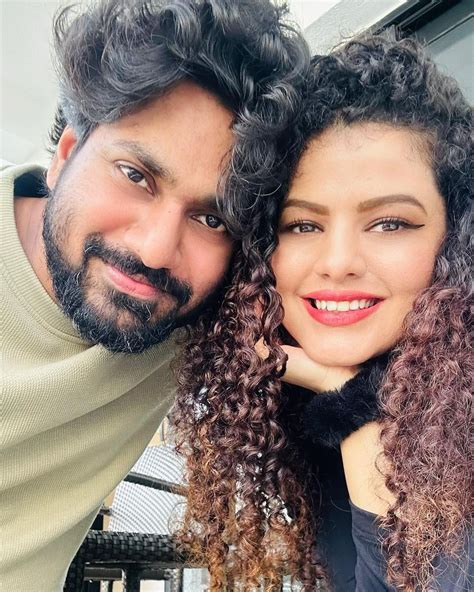 Palak Muchhal Reveals How The First Month Of Her Marriage With Hubby Mithoon Sharma Went Like