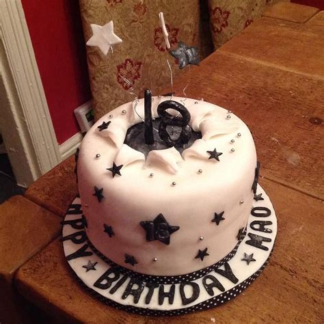 Can it be a little sport? cakes for 18th birthday boy - Google Search | 18th ...