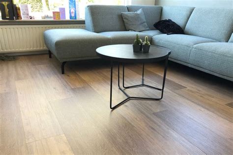 Does Vinyl Flooring Scratch? How Susceptible Is It to Damage?