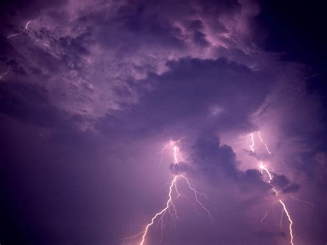 The bright flash of lightning wallpapers and images - wallpapers