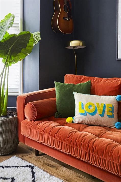 Minne veldman tijdens oranjeconcert 201 op urk o.l.v. Oranje boven! Oók in je interieur | RTL Nieuws