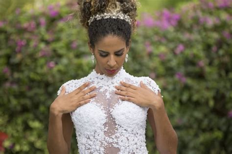 See more ideas about natural hair styles, hair, hair styles. 9 Chic Wedding Hairstyles for Natural Hair