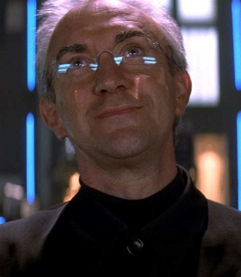 Posted on february 16, 2021august 11, 2019tags elliot carver, gif, jonathan pryce, tomorrow never diescomments on elliot carver: 68 best images about DEMAIN NE MEURT JAMAIS on Pinterest ...
