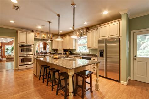 Charlotte has 1650 companies offering cabinet installers across various zip codes in the area. Custom Kitchens Charlotte | Remodeling Charlotte | Renovations Charlotte