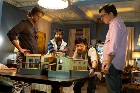 Una notte da leoni 3 (the hangover part iii) è un film del 2013 diretto da todd phillips e con protagonisti bradley cooper, ed helms, zach galifianakis è il sequel del film del 2011 una notte da leoni 2 ed è il terzo e ultimo capitolo della saga cinematografica. Una Notte da Leoni 3: dietro le quinte con i pazzi ...