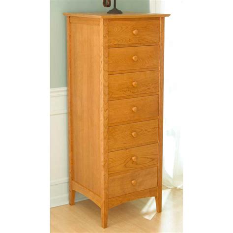 The first consideration in any bedroom plan is the amount of natural light in it. 7 Drawer Lingerie Chest Woodworking Plan from WOOD Magazine