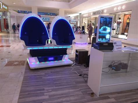 Robert Dyer @ Bethesda Row: VR "experience" comes to Westfield