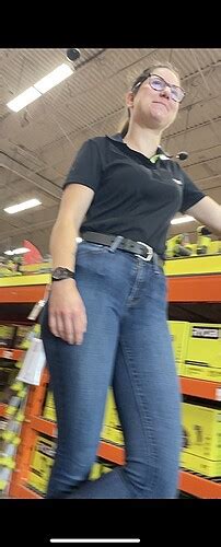 I Love When A Girl Fills Out Her Jeans So Well Tight Jeans Forum
