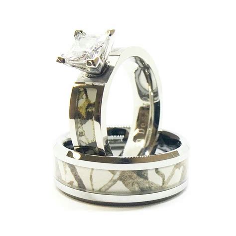 We can make your camo wedding rings perfect. Pin by Ashley Stout on Wedding Rings. | Camo wedding rings ...