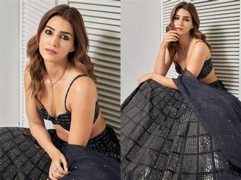 Kriti Sanon In Black Brick Crystal Lehenga Set Ubicaciondepersonascdmxgobmx