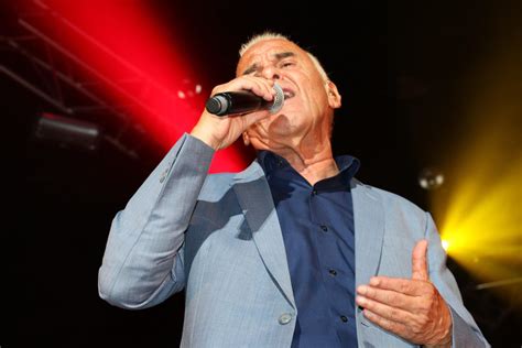 Chante comme si tu devais mourir demain. À 75 ans, Michel Fugain en grande forme au FestiVoix ...