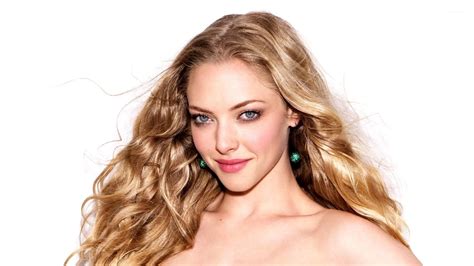 Amanda Seyfried Wallpapers 79 Pictures