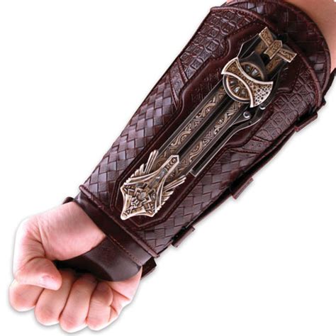 Assassin S Creed Hidden Blade Of Aguilar Retractable Stainless Steel