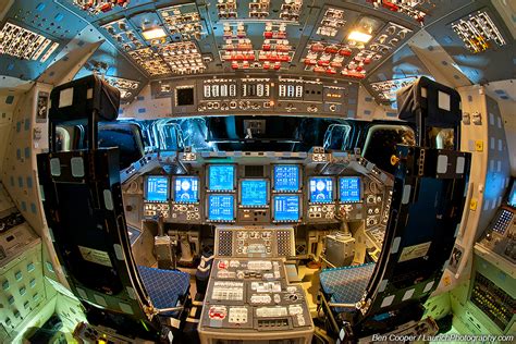 Space Shuttle Flight Deck Pictures