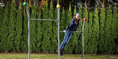 Wenn du nicht oder nicht nur ins fitnessstudio gehen möchtest, dann sind sportgeräte für den heimbedarf perfekt geeignet. Sportgeräte | Stilum Outdoor-Fitnessgeräte