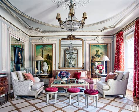 Live the life of luxury in london's most opulent neighbourhood. 7 Classic Home Decor Elements Every Traditional House ...