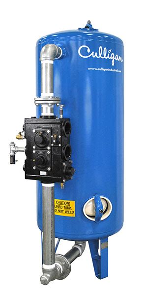 The valve or control valve is the 'brain' of the softener unit, since it gives the commands as to when the softener regeneration process will occur. Item # CSM-362R, Culligan® Side Mount (CSM™) Series 70 ...