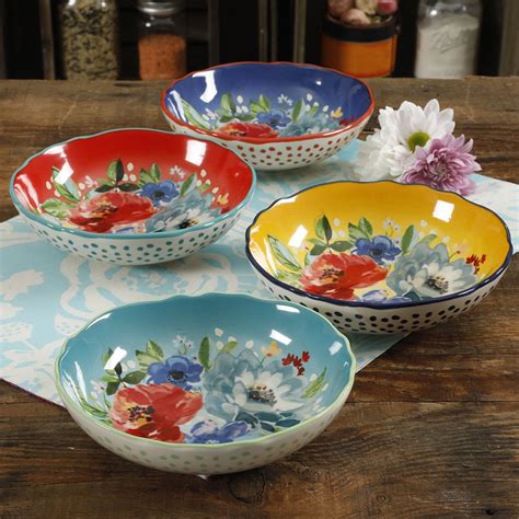 Pioneer woman recipes chicken pasta. PW "Melody" Pasta Bowls | Pioneer woman dishes, Pioneer ...