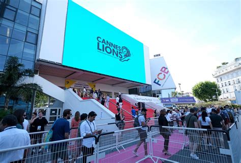 The jury awarded two grands prix in this category. Cannes Lions 2019 trends: Facebook, Google, direct-to ...