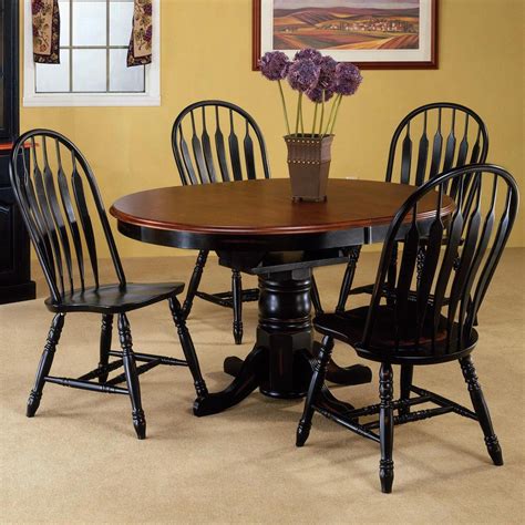 Round Dining Table Set With Leaf Extension Kristins Traum
