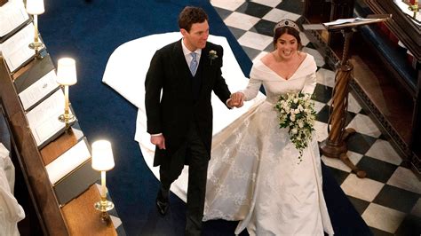 Jun 21, 2021 · inside princess eugenie and jack brooksbank's cosy living room at frogmore cottage the granddaughter of queen elizabeth, 31, shared a set of candid snaps of her husband jack brooksbank, 35, with. Princess Eugenie Jack Brooksbanks wedding: 6 major moments
