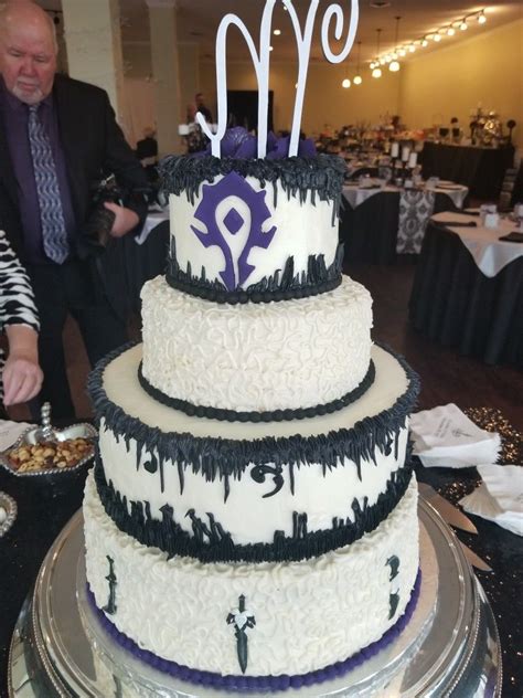 World Of Warcraft Wedding Cake Geeky Wedding Wedding Things Wedding