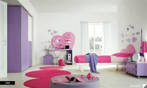 Se lo spazio è piccolo allora meglio preferire una soluzione con grande armadio a ponte ed un letto contenitore o con cassetti. Pin di FURNO ARREDAMENTI su Camerette | Decorazioni camera ...