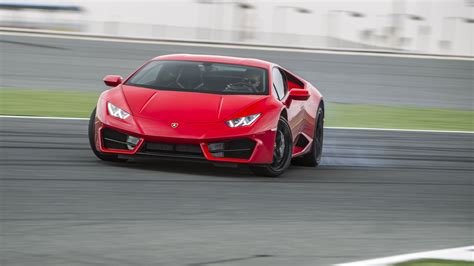 2016 Lamborghini Huracán Lp 580 2 Hits The Track Video