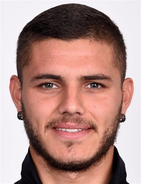 The italian tabloids had a field day as details emerged of the relationship between icardi and lopez's estranged wife nara, with the forward taking to social media to declare his love. Mauro Icardi - Player profile 19/20 | Transfermarkt