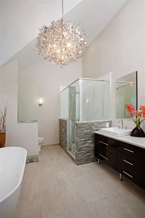 If you're fortunate enough to benefit from a larger bathroom space, why not take inspiration from this design? Modern Bathrooms Ideas | Greater Phila. Area | HTRenovations