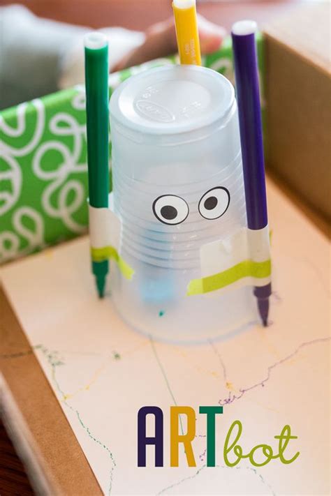 How To Make An Artbot Robot Craft For Kids Kids Crafts Green Crafts