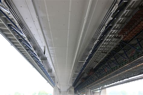 Steel bridge widening - ideas-cs.com