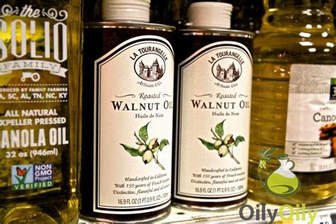 Though essential oils are popular for their aromatic properties, there's much more to them than their invigorating aroma. All Benefits of Walnut Oil for Hair - Oilypedia.com