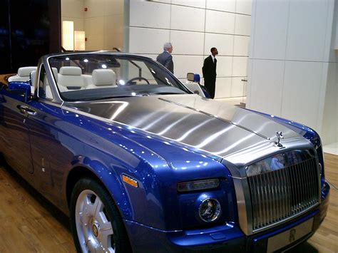 🥇 Rolls Royce Presenta Un Phantom Drophead Coupé