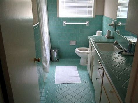 While i'm making time for new endeavors, i also will be maintaining the site in key ways. Blue Tiled Retro Bathroom Design Ideas | Blue bathroom ...