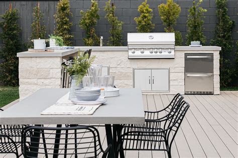 50 Stylish Outdoor Kitchen Ideas Designed To Get You Cooking