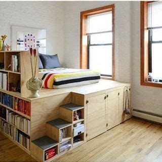 Aktuell über 135.000 angebote für gebrauchte möbel. Stapel Deine Bücher und mach ein Podest für Dein Bett ...