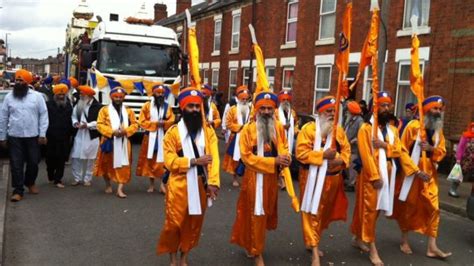 In Pictures Derbys Sikhs Celebrate Vaisakhi Bbc News