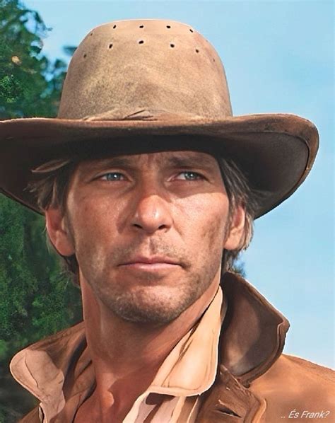 L Q Jones In Classic Western Tv Series Gunsmoke In Western Movies Clint Eastwood