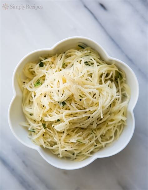 Season the scallops with salt and pepper. Angel Hair Pasta with Garlic, Herbs, and Parmesan Recipe ...