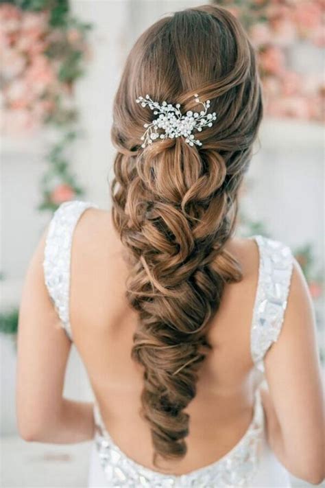 21 Unforgettable bridal hairstyles for long hair - Indian Makeup and