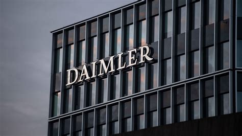 Mannheim Daimler Zeigt Mehr Zuversicht Wirtschaft Regional Rnz